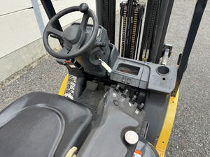 Caterpillar 2.5 ton LPG tripl 4.7M - Forx