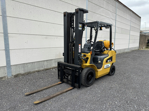 Caterpillar 2.5 ton LPG tripl 5.5M - Forx