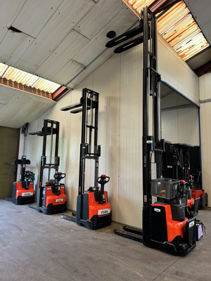 Elektische BT stapelaar 3.3M 