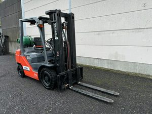 Toyota 8FGF25 LPG - Forx