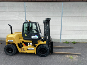 12 TON DIESEL CATERPILLAR FORX BESTE HEFTRUCKDEALER
